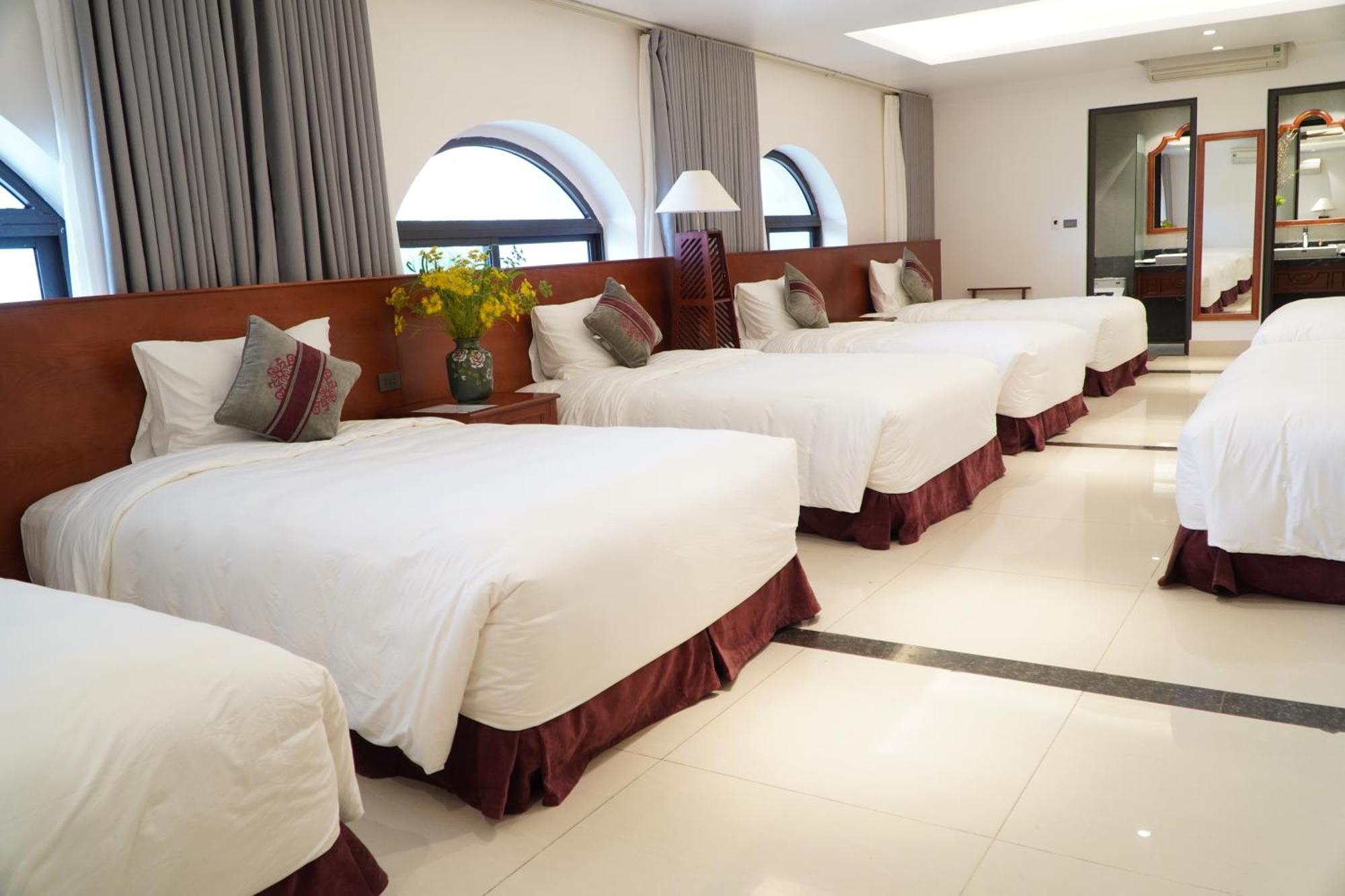 Khach San Son Nu Hotel Bac Kan Exterior foto